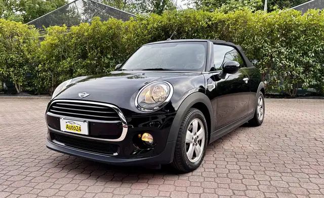 MINI Cooper D Cabrio Mini Cabrio 1.5 Cooper D
