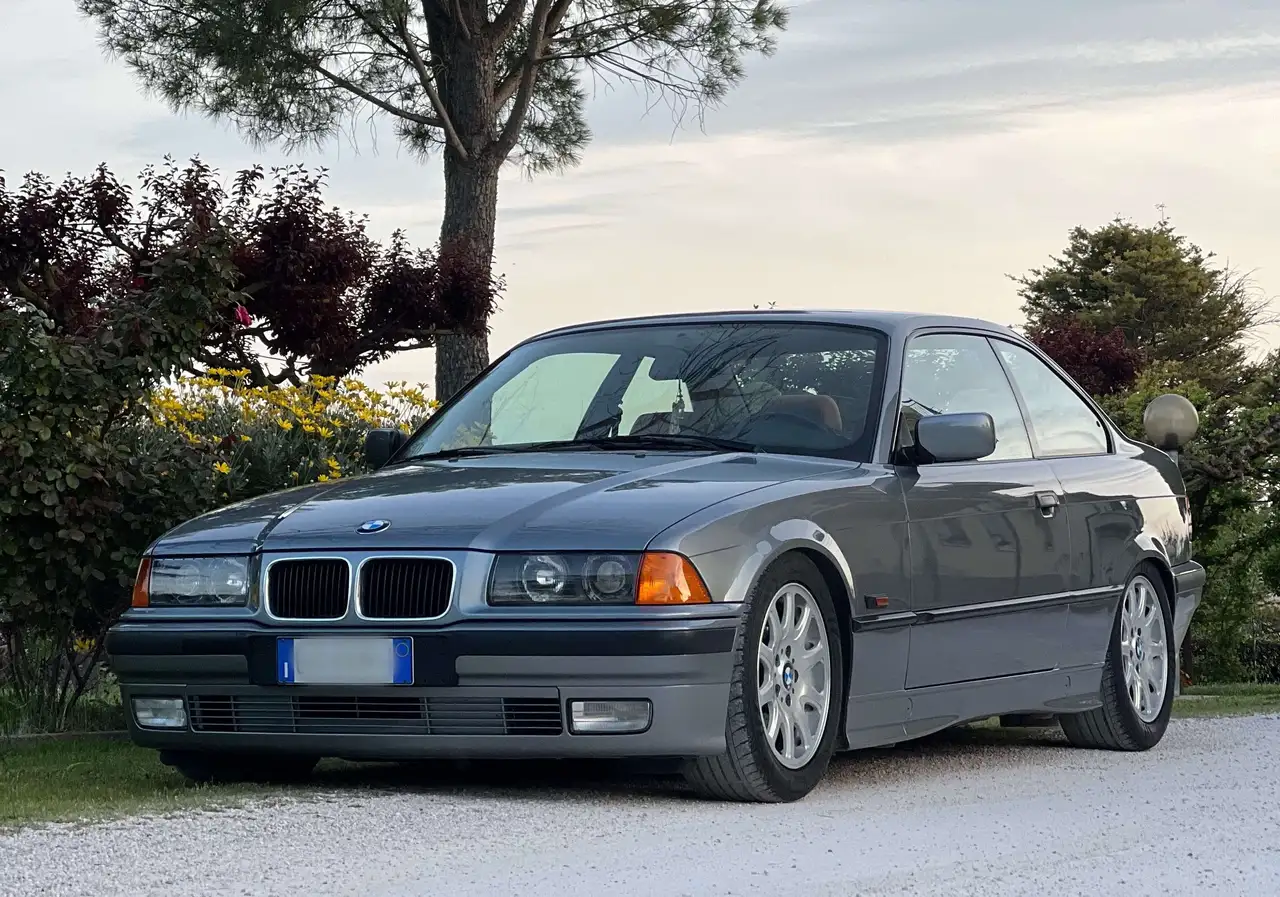BMW 318is Coupe 2airbag cat., foto 6
