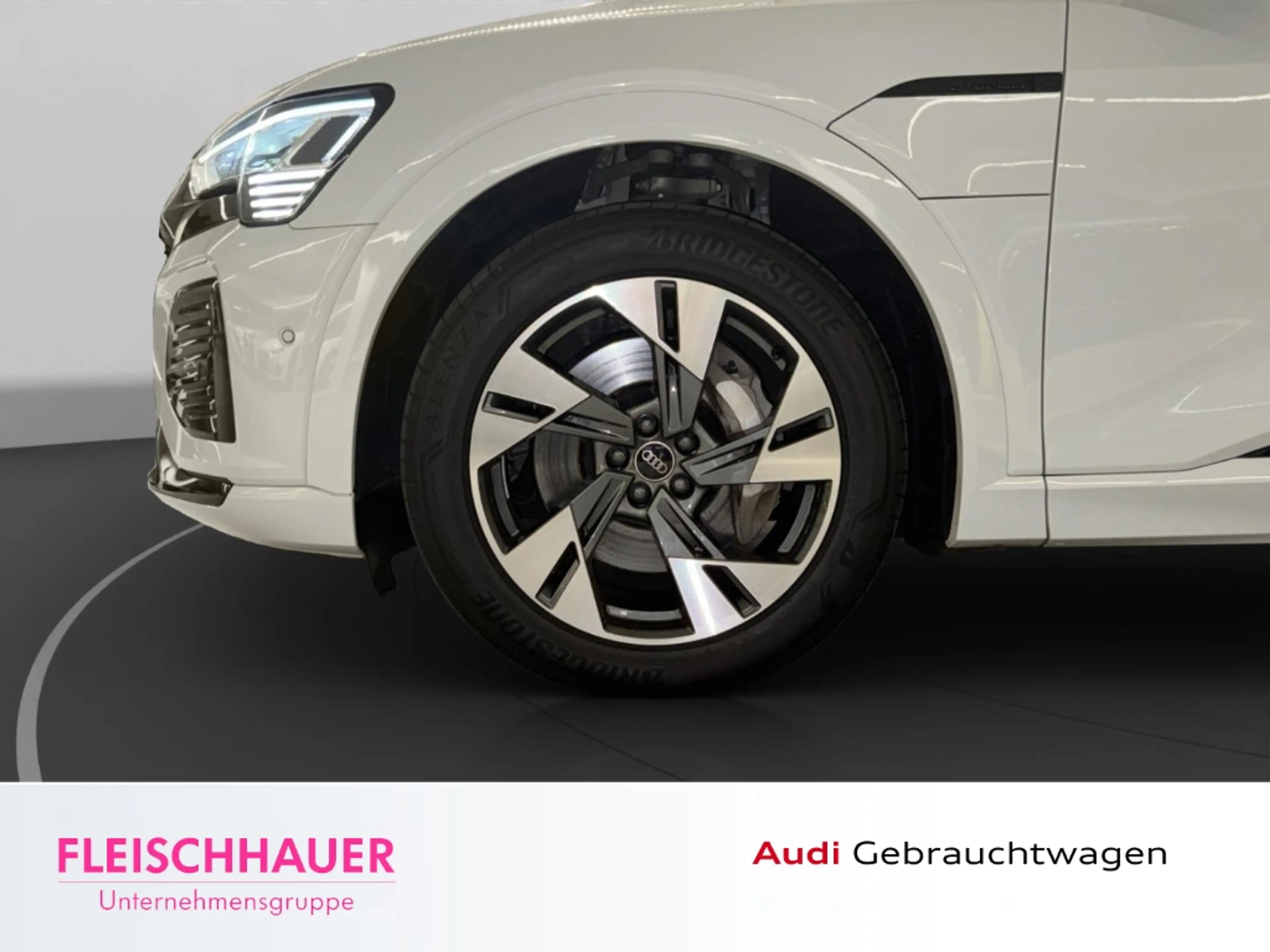 Audi Q8 e-tron 50 quattro S line MATRIX+360+ACC+NAVI+B&O+AHK+ASSI — photo 7