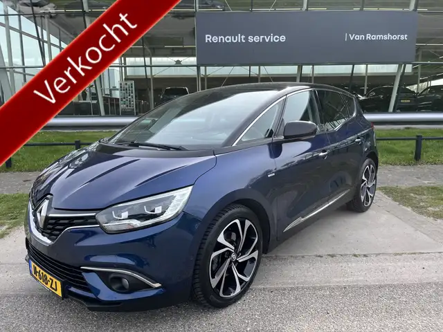 Renault Scenic 1.5 dCi Bose / Automaat / Camera / Keyless / PDC V