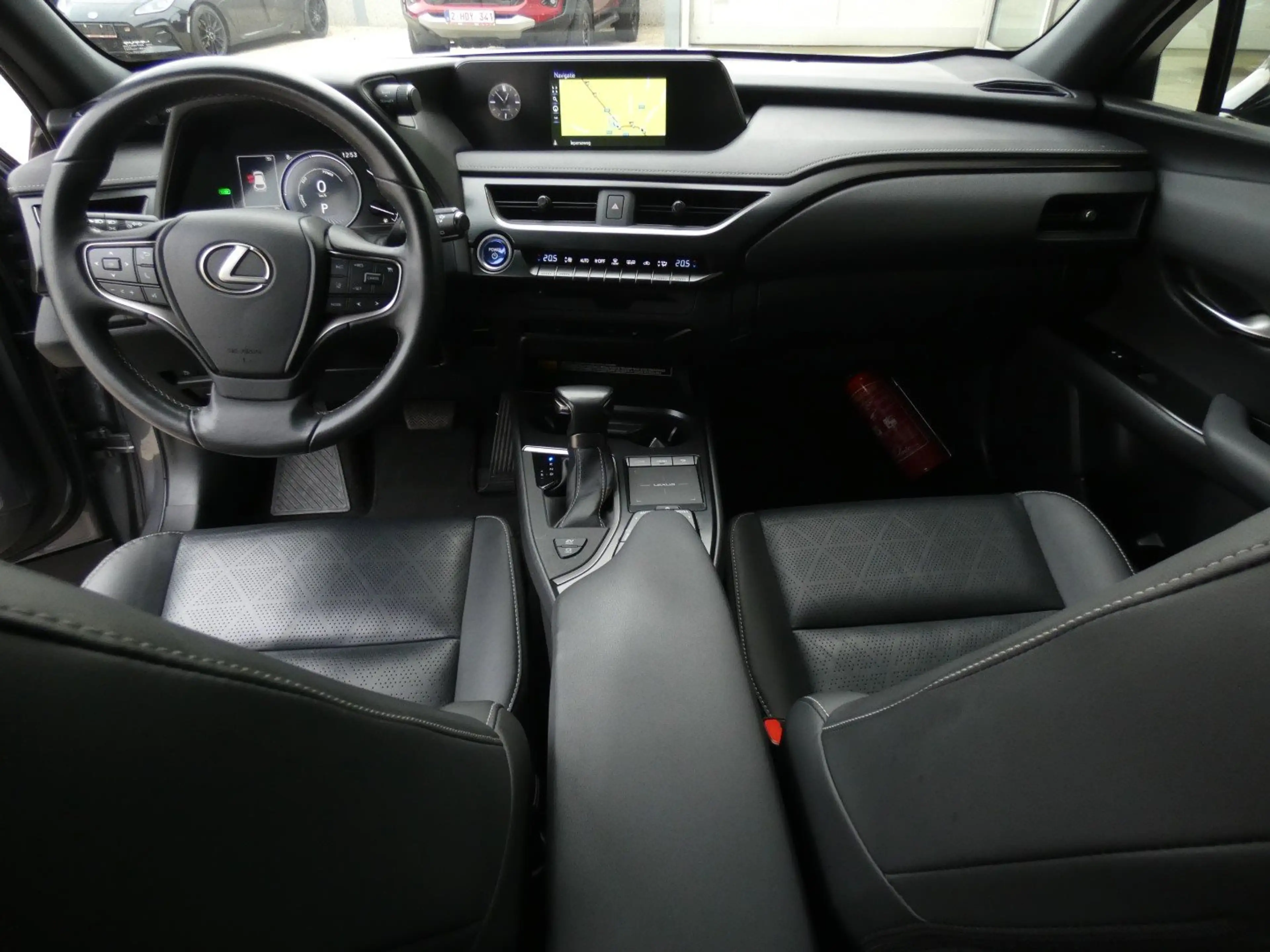 Lexus UX 250h HYBRID *LEDER+ZETELVERW* GPS PARKEERHULP DODEHOEK — photo 8
