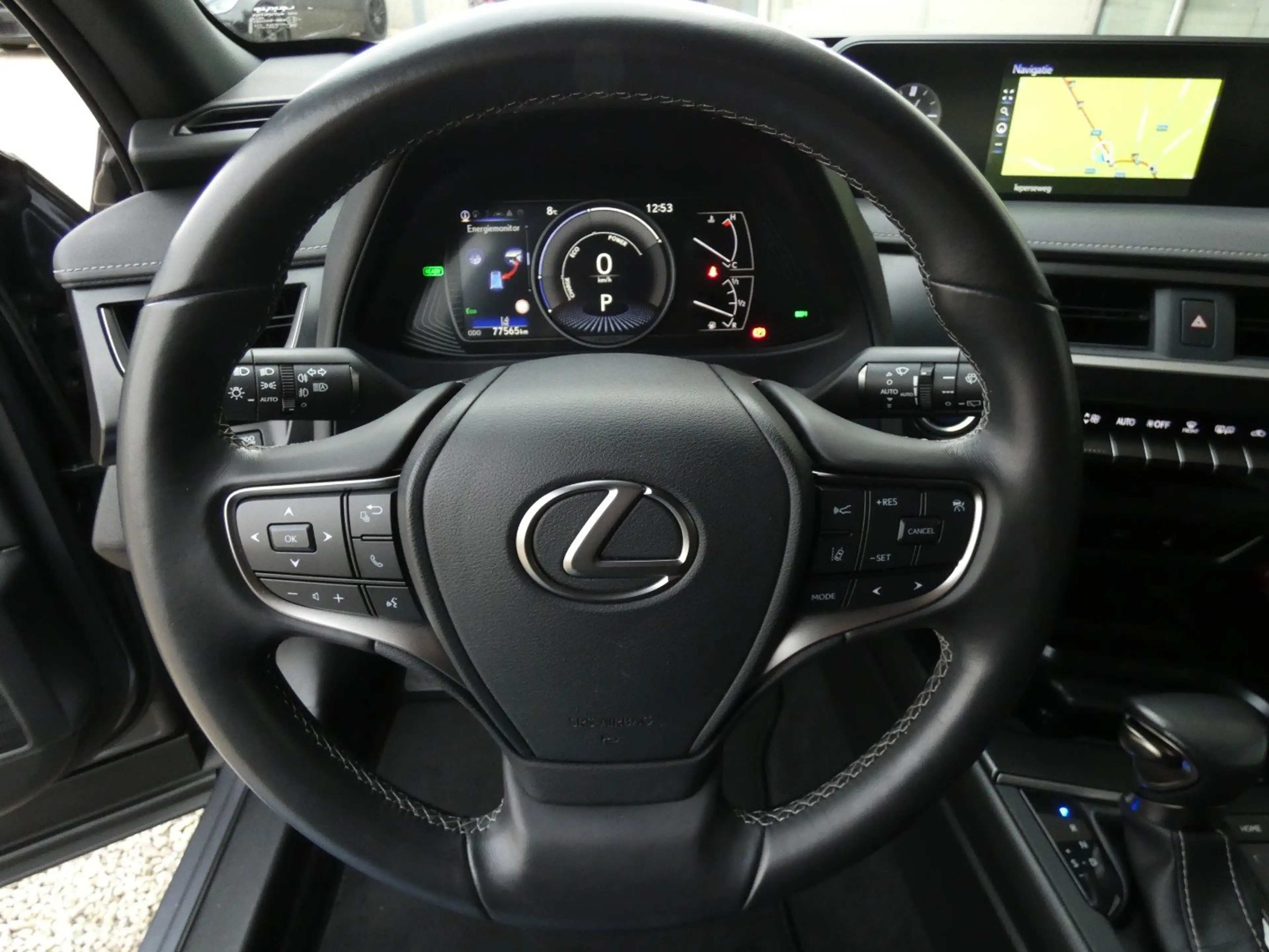 Lexus UX 250h HYBRID *LEDER+ZETELVERW* GPS PARKEERHULP DODEHOEK — photo 10
