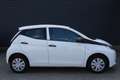 Toyota Aygo 1.0 VVT-i x-fun Airco Cruisecontrol Bluetooth NAP Wit - thumbnail 6