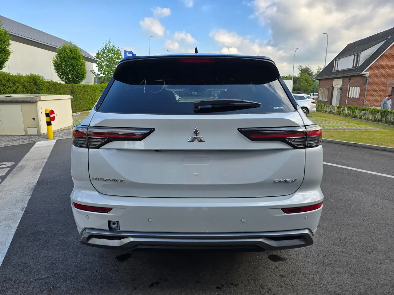Mitsubishi Outlander 2026