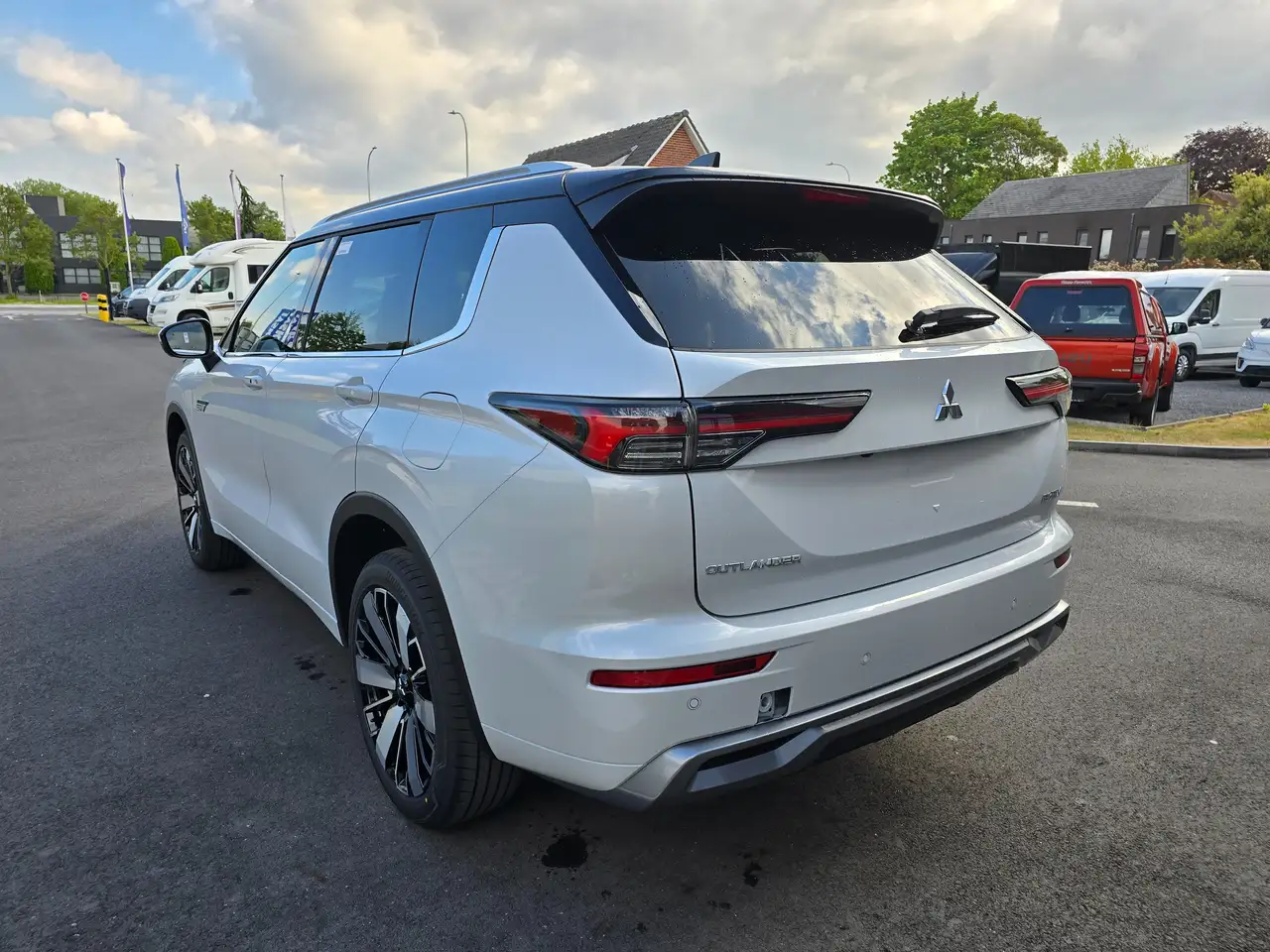 Mitsubishi Outlander 2026