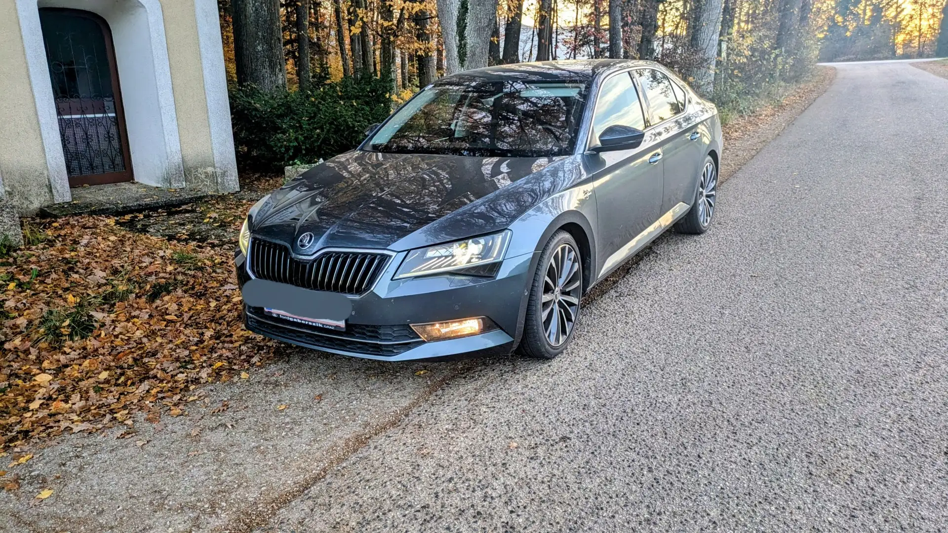 Skoda Superb 2.0 TDI 4x4 DSG L&K - 1