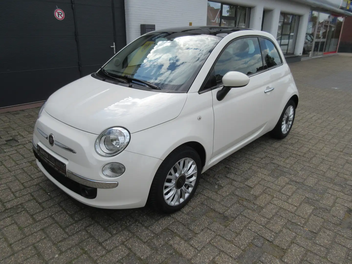 Fiat 500 1.2 Lounge Blanc - 2