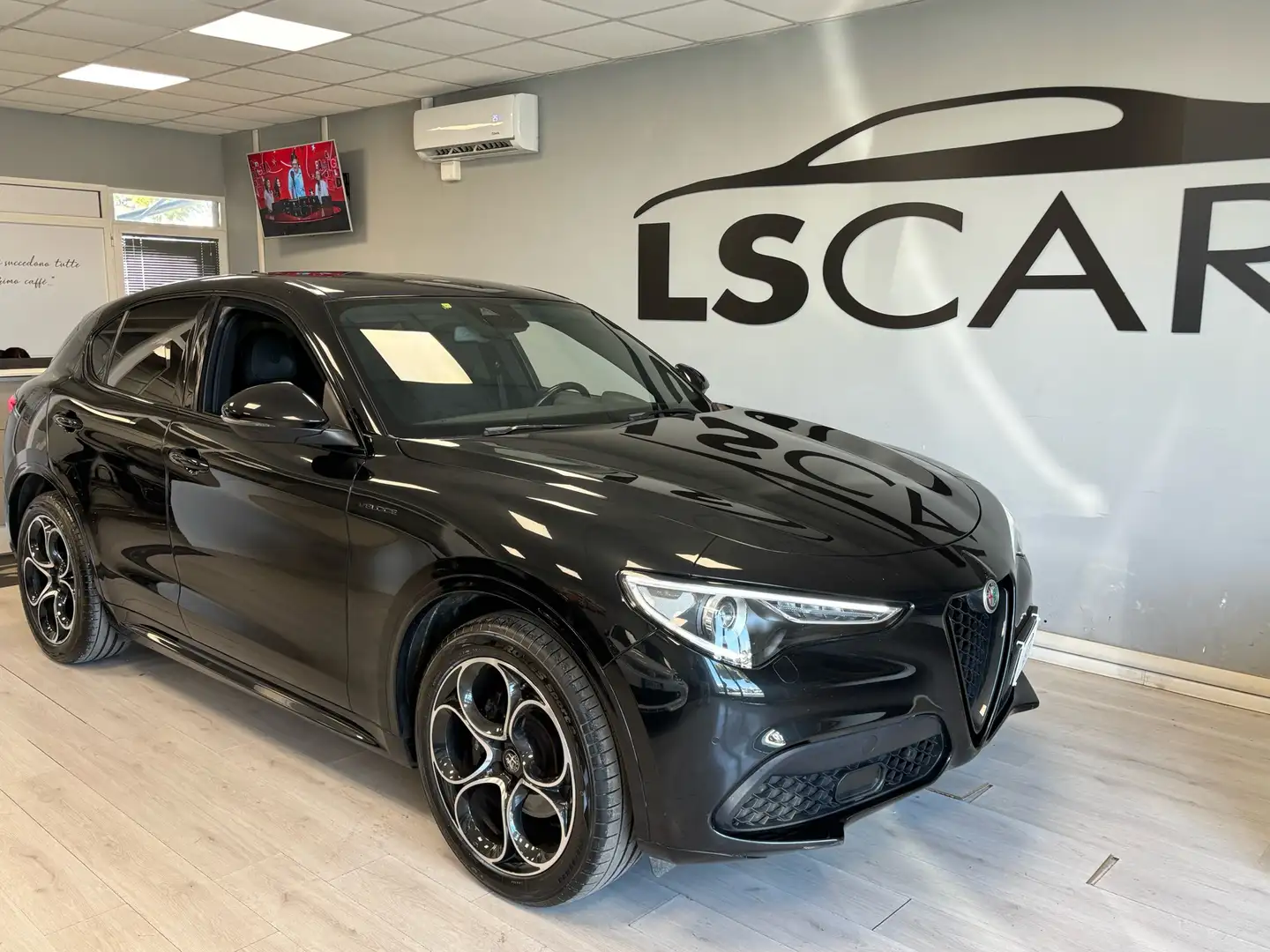 Alfa Romeo Stelvio 2.2 t Veloce Q4 210cv~Unipro~Promo~Finanziamento Nero - 1