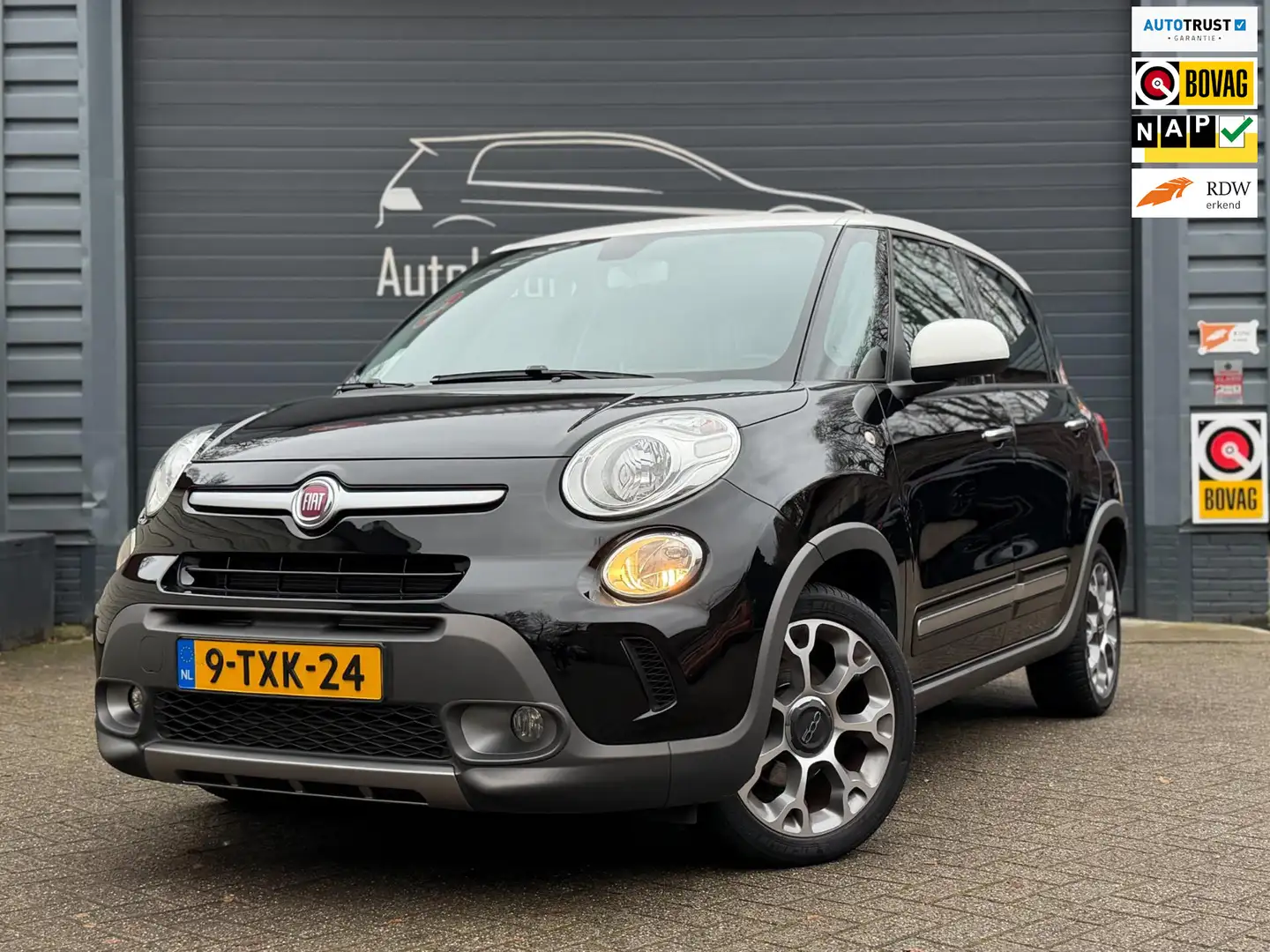 Fiat 500L 0.9 TwinAir Trekking | Afnm. Trekhaak | LM 17" Zwart - 1