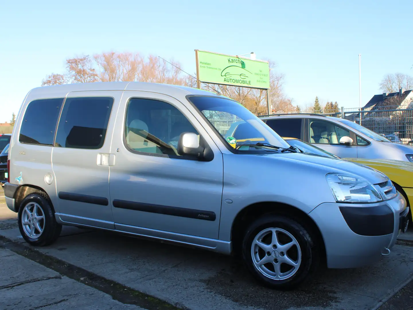 Citroen Berlingo 1.4 Multispace Tonic*HUneu*Allwetter*AHK*Klima* Silber - 1
