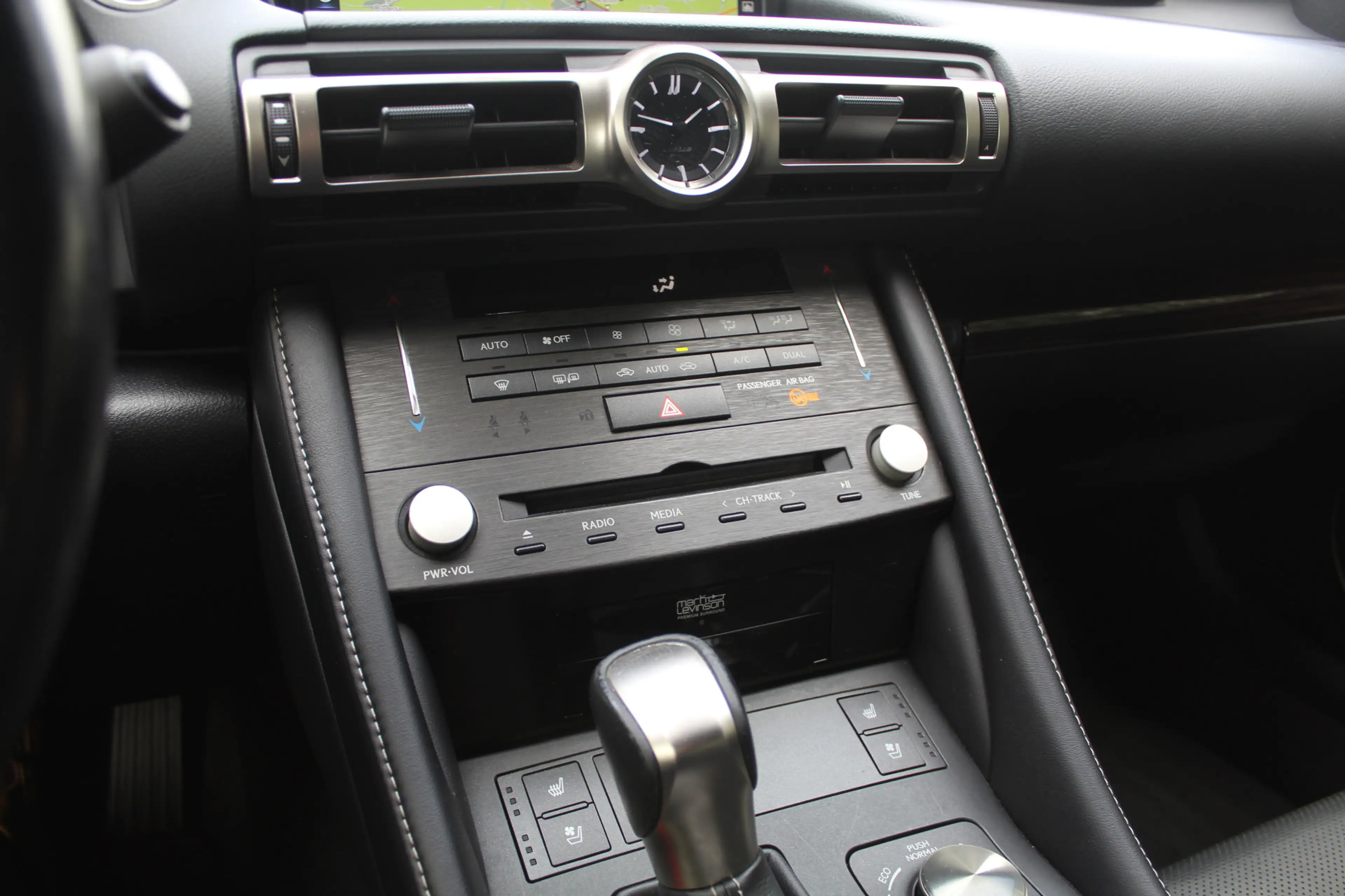 Lexus RC 300h Luxury Line | Rijklaar | Leder | Memory | Stoel-st — photo 21