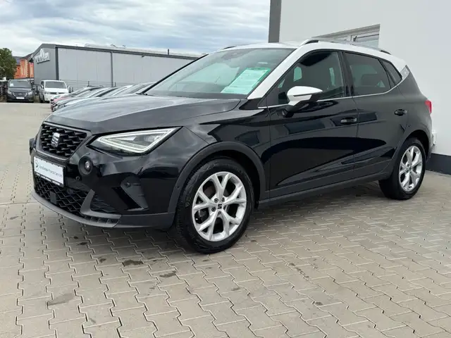 Seat Arona view 3