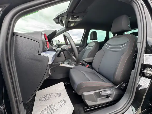 Seat Arona view 10