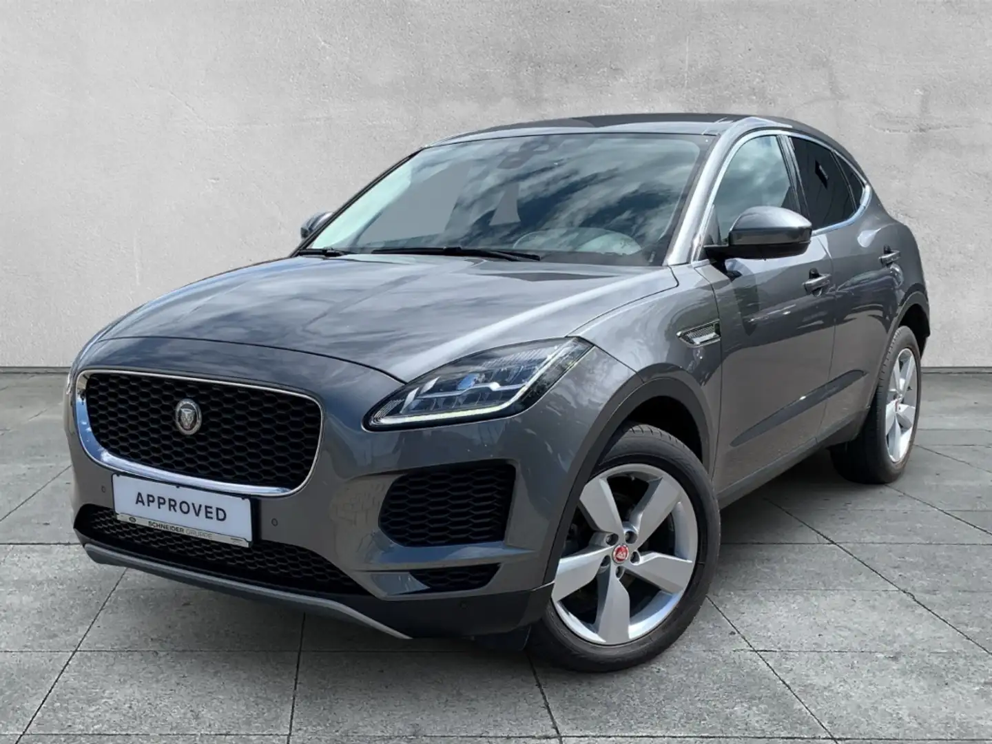 Jaguar E-Pace D150 S AWD NAVI+LED+ACC+SHZG+DAB+RFK Grau - 1