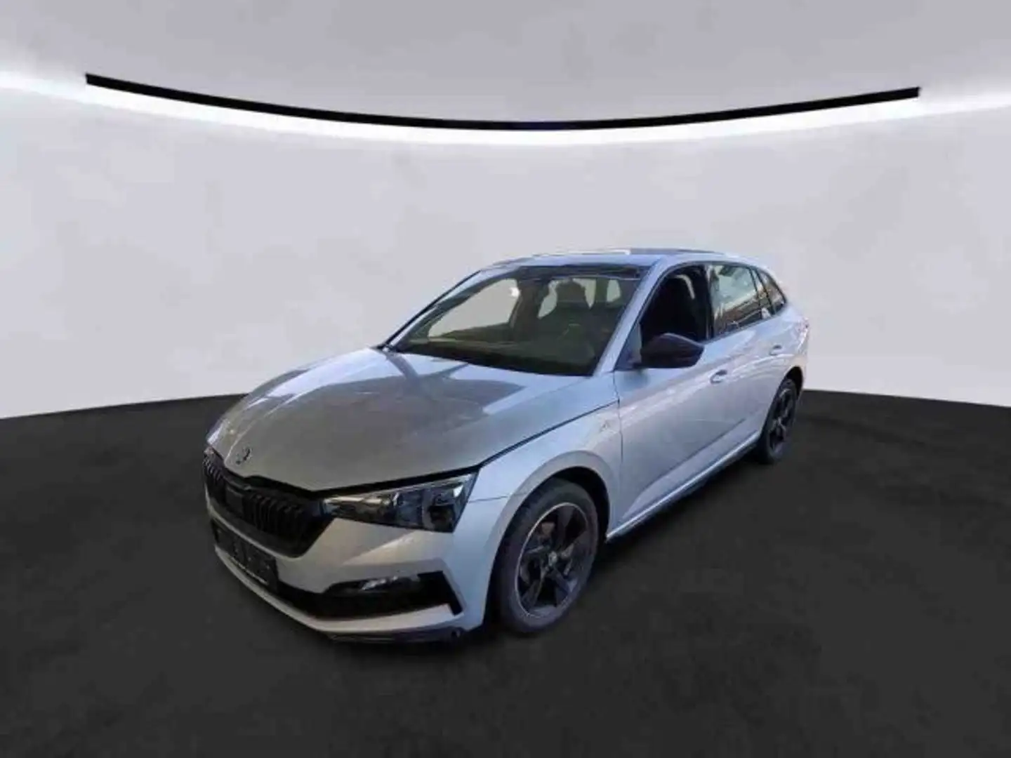 Skoda Scala 1.5 TSI DSG MONTE CARLO LED+NAVI+AHK+PANO Silber - 2