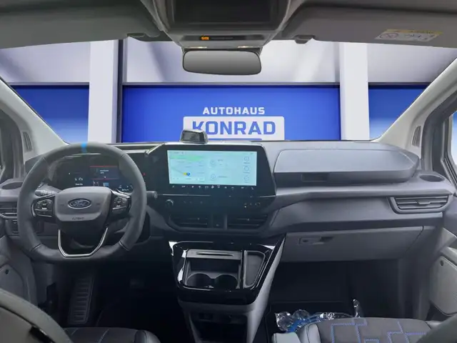 Ford Tourneo Custom view 10