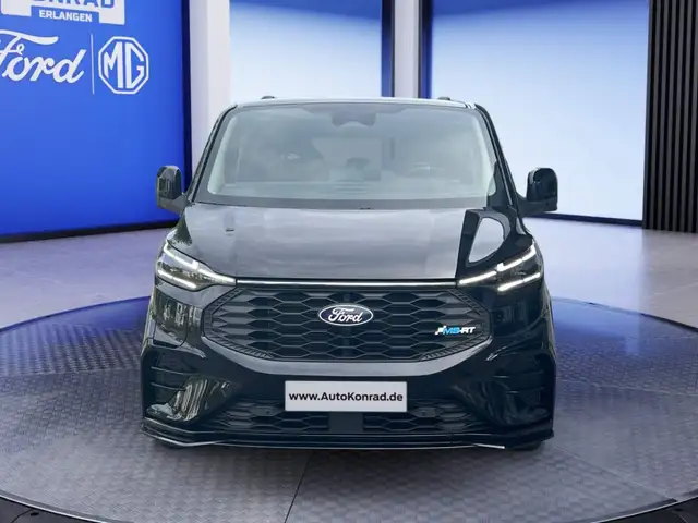 Ford Tourneo Custom view 2