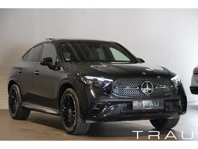 Mercedes-Benz GLC 200 main image