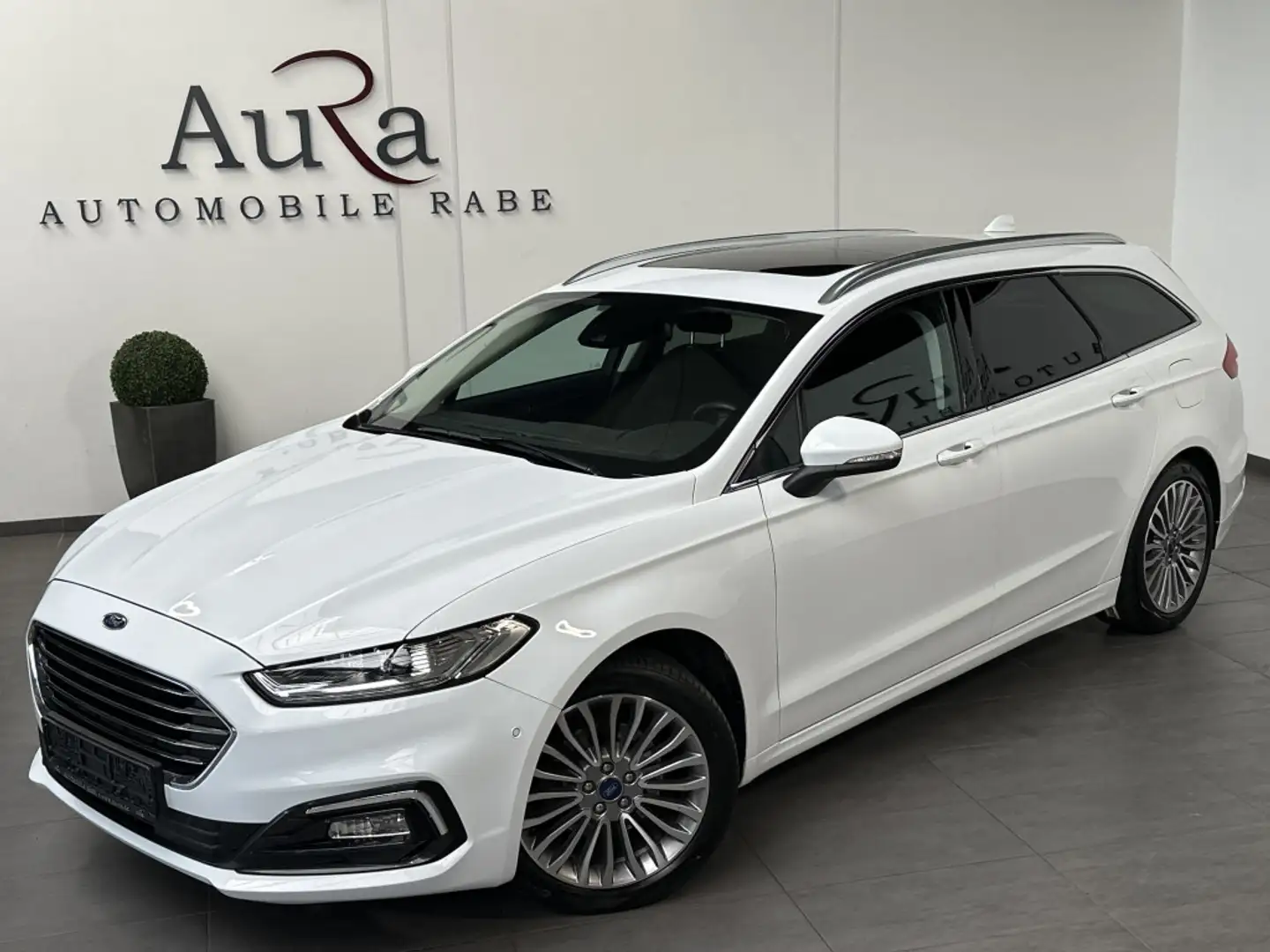 Ford Mondeo Turnier 2.0 EB Aut. Titanium NAV+LED+PANO Weiß - 2