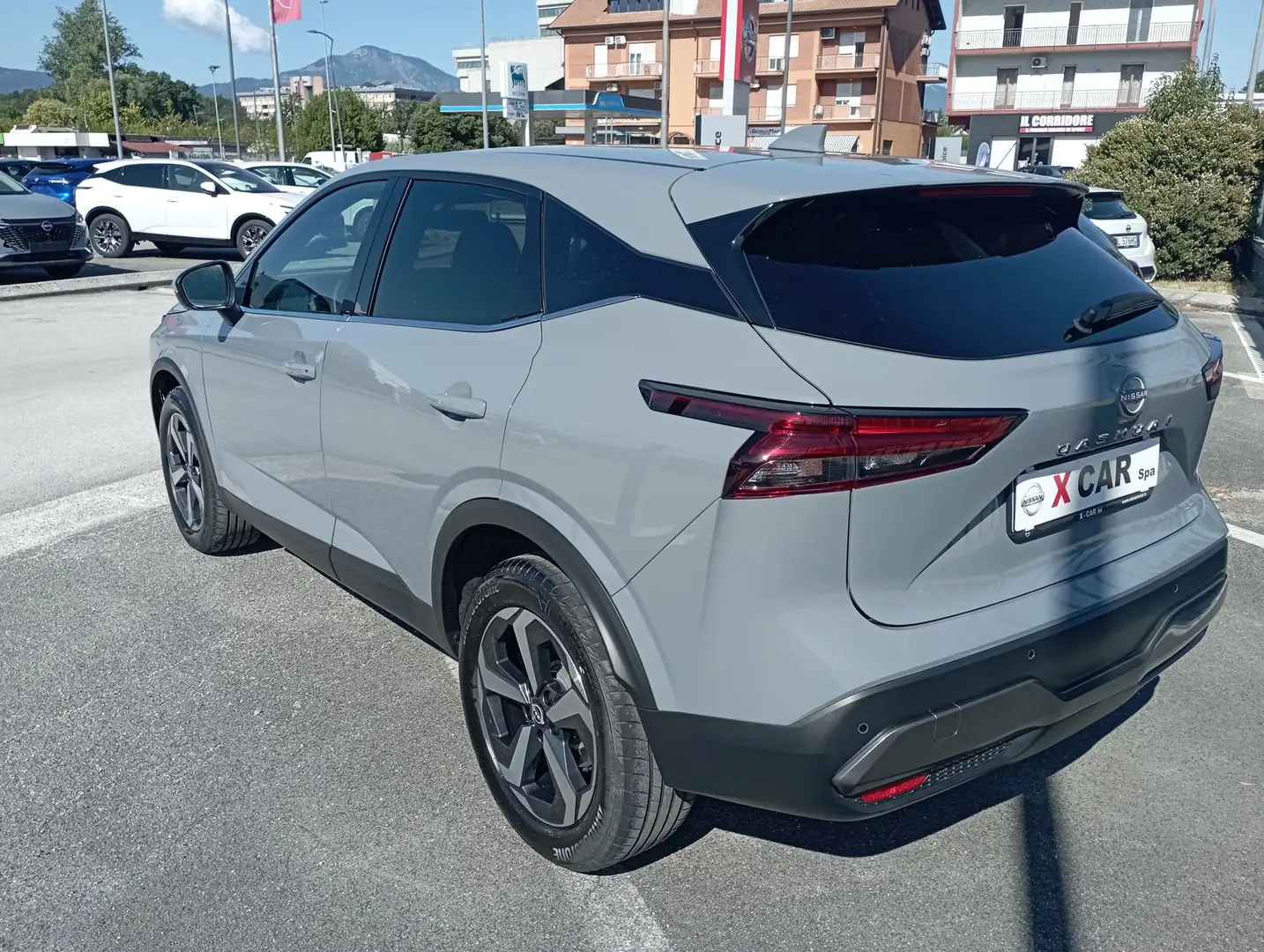 Nissan Qashqai MHEV 140 CV N-Connecta Grigio - 2