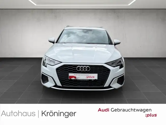 Audi A3 view 5