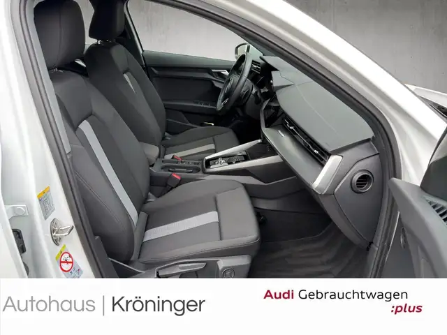 Audi A3 view 9