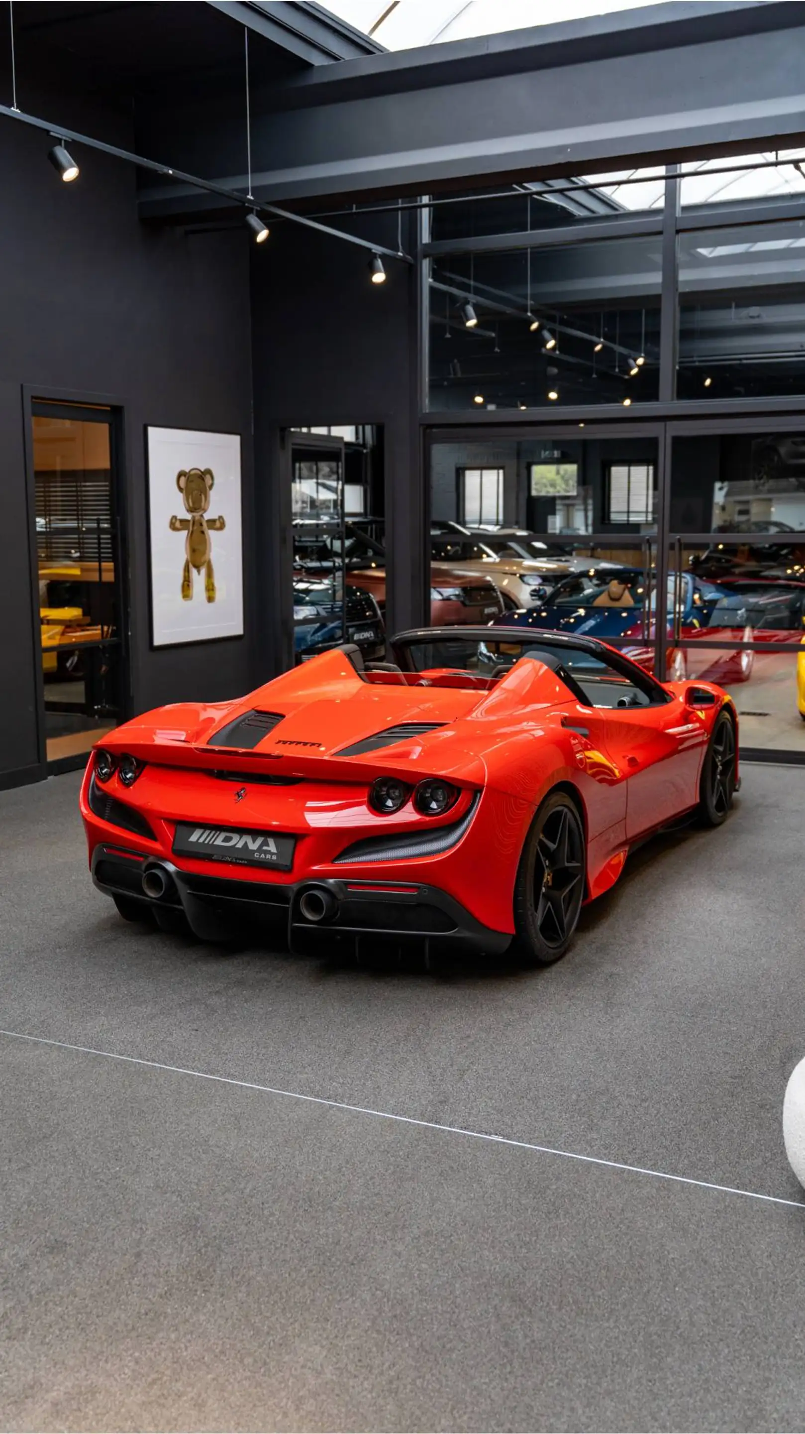Ferrari F8 Spider Lift Matte Carbon Rosso Scuderia Tricolore Carbon — photo 29