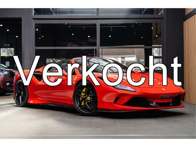 Ferrari F8 Spider Lift Matte Carbon Rosso Scuderia Tricolore Carbon