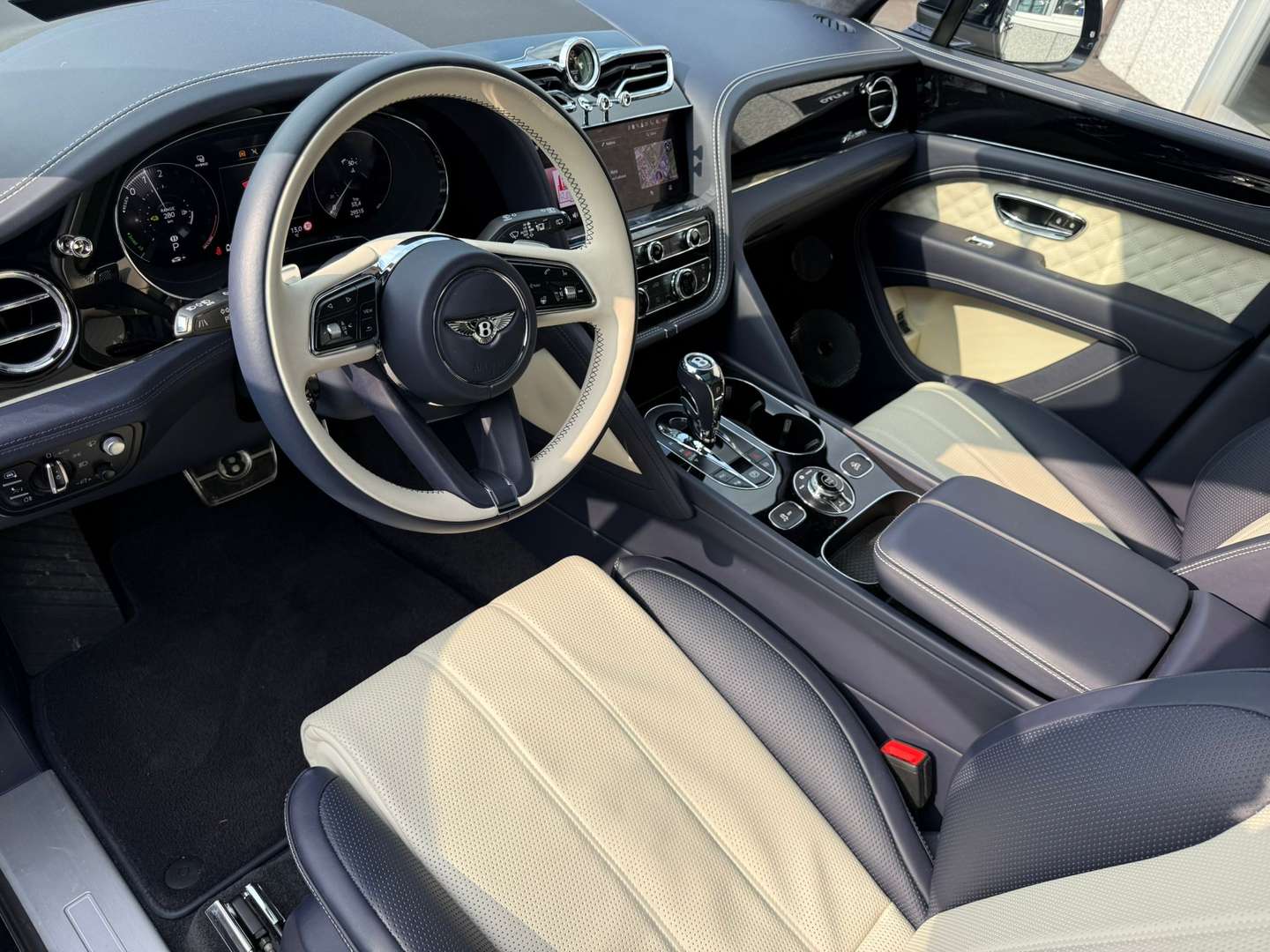 Bentley Bentayga V6 Azure -  - Joinsteer - #5