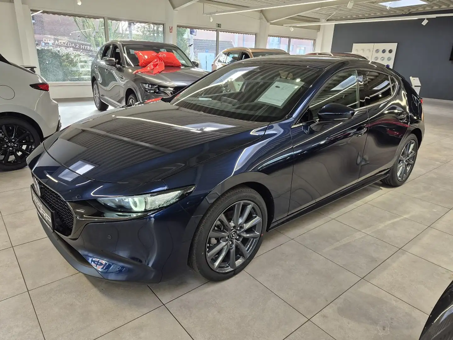 Mazda 3 Skyactiv 2.5 l 140 PS AT Exclusive-Line Blau - 2
