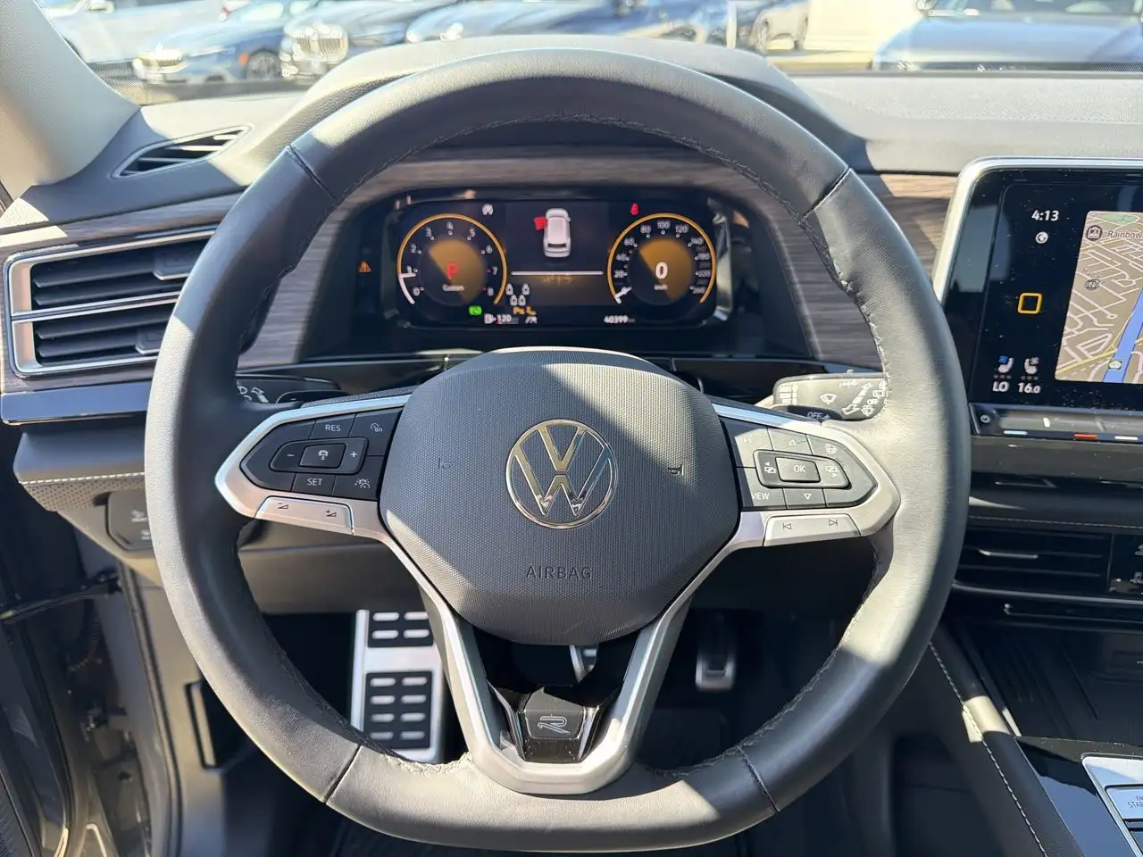 Volkswagen Atlas снимка Volkswagen Atlas