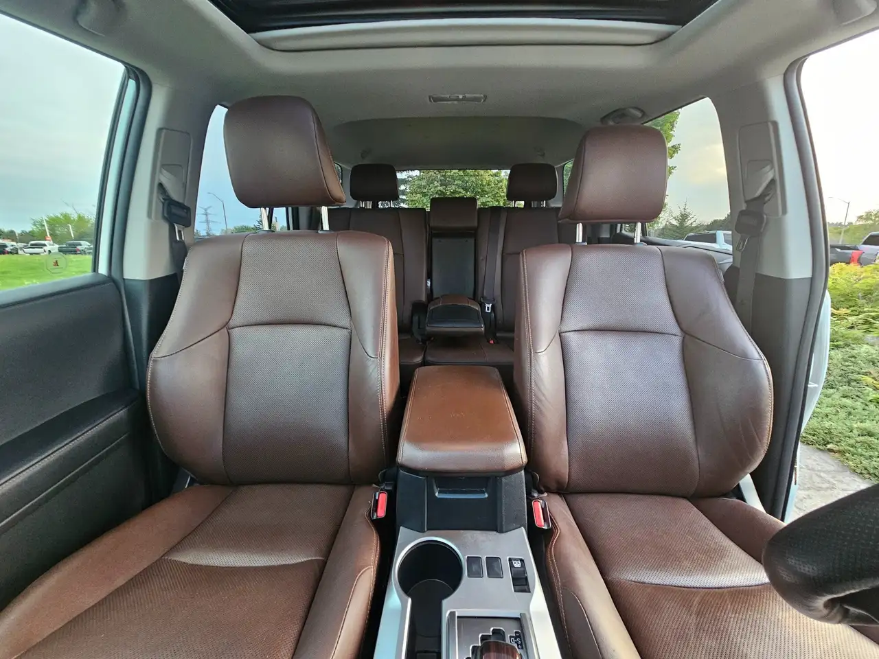 Toyota 4-Runner снимка Toyota 4-Runner