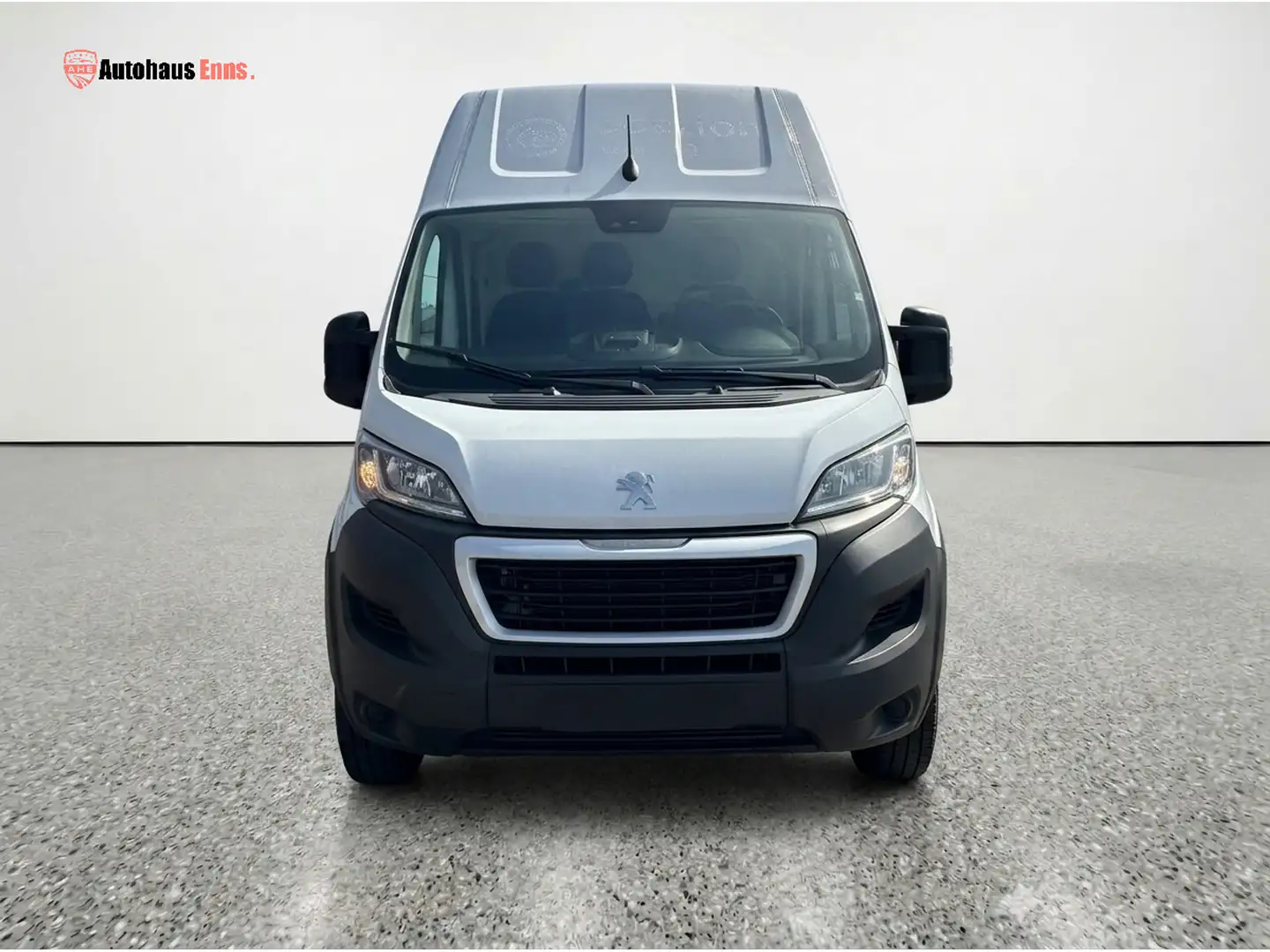 Peugeot Boxer Boxer Netto €16 650 · 2-Zonen-Klima · ABS · Klima · Zentralverriegelung · Zentralverriegelung ferngesteuert · Tempomat - 2