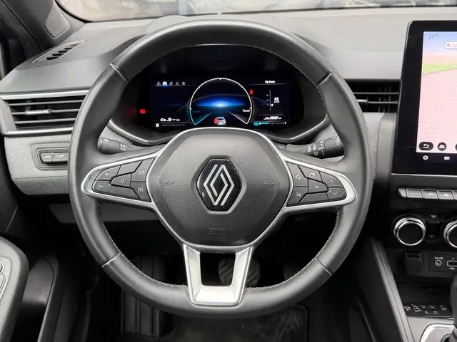 Renault Clio view 15