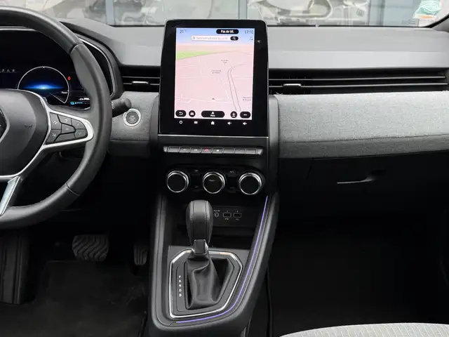 Renault Clio view 13