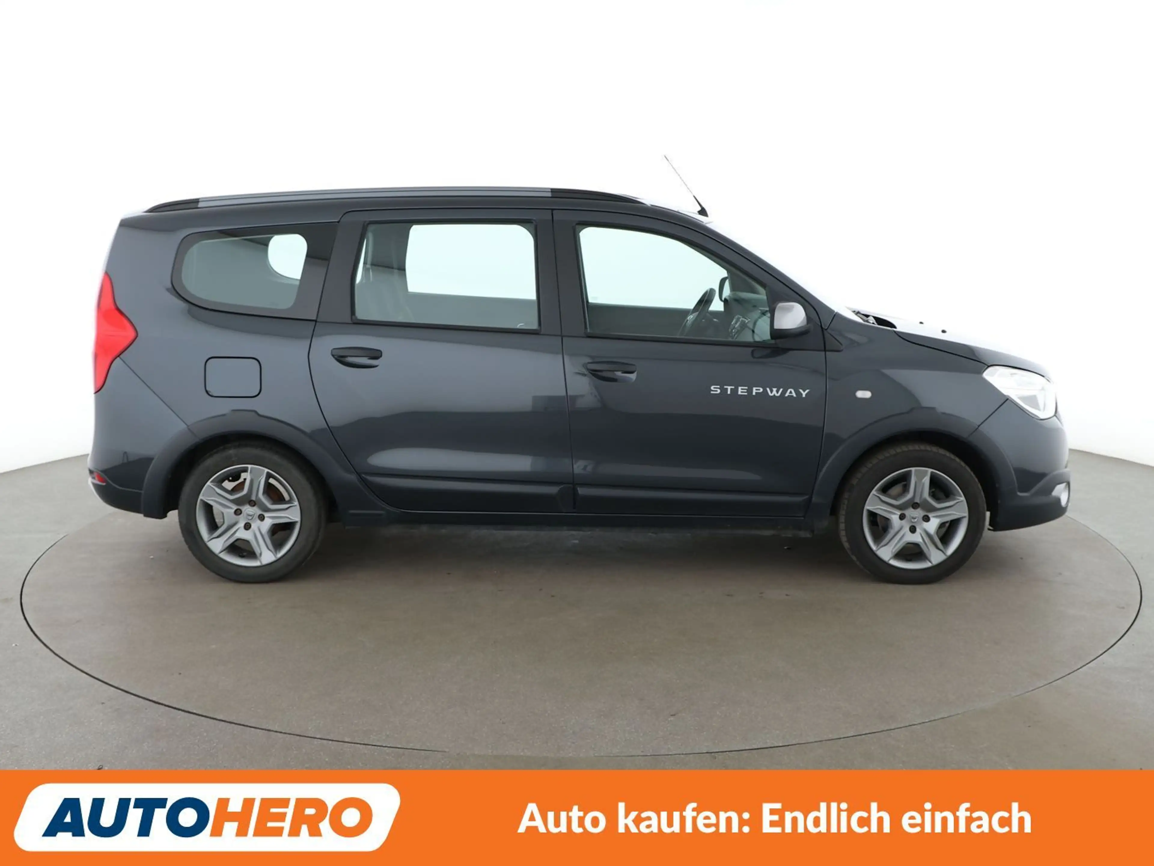 Dacia Lodgy 1.3 TCe Stepway*NAVI*PDC*SHZ*KLIMA*TEMPO* — photo 7