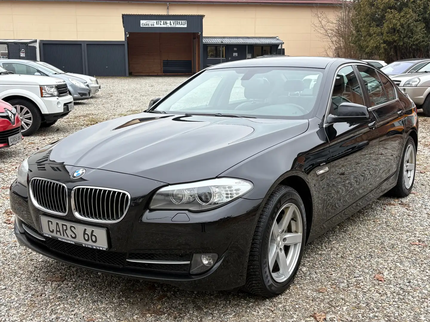 BMW 525 525 d xDrive Noir - 1
