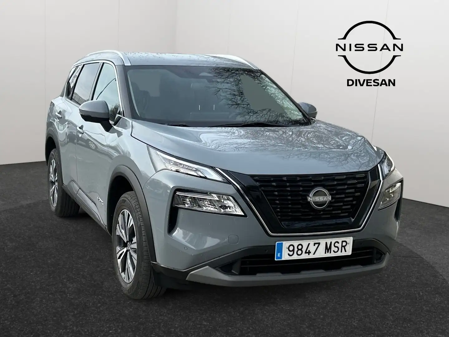 Nissan X-Trail 1.5 e-Power N-Connecta 4x2 5pl. 152kW Gris - 1