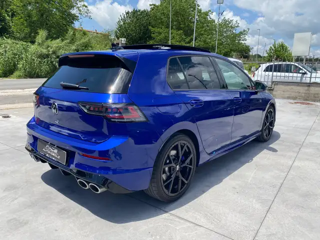Volkswagen Golf view 13