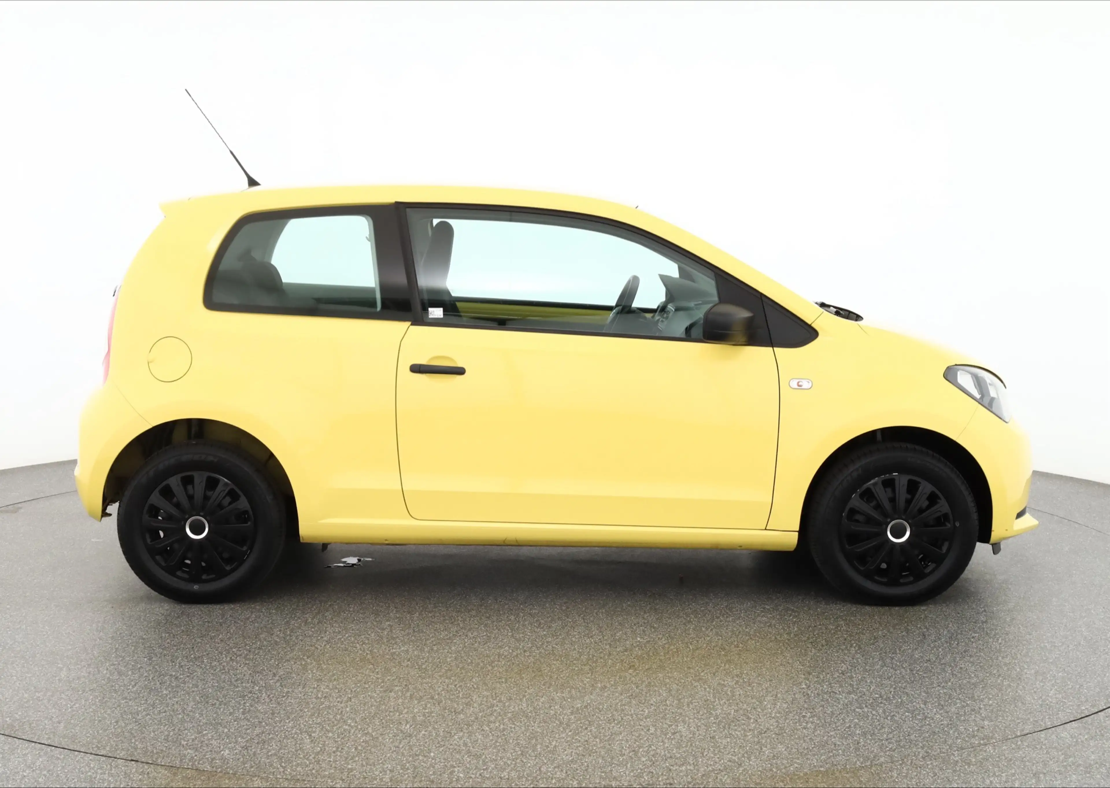SEAT Mii 1.0 MPI Reference Klima AUX — photo 6