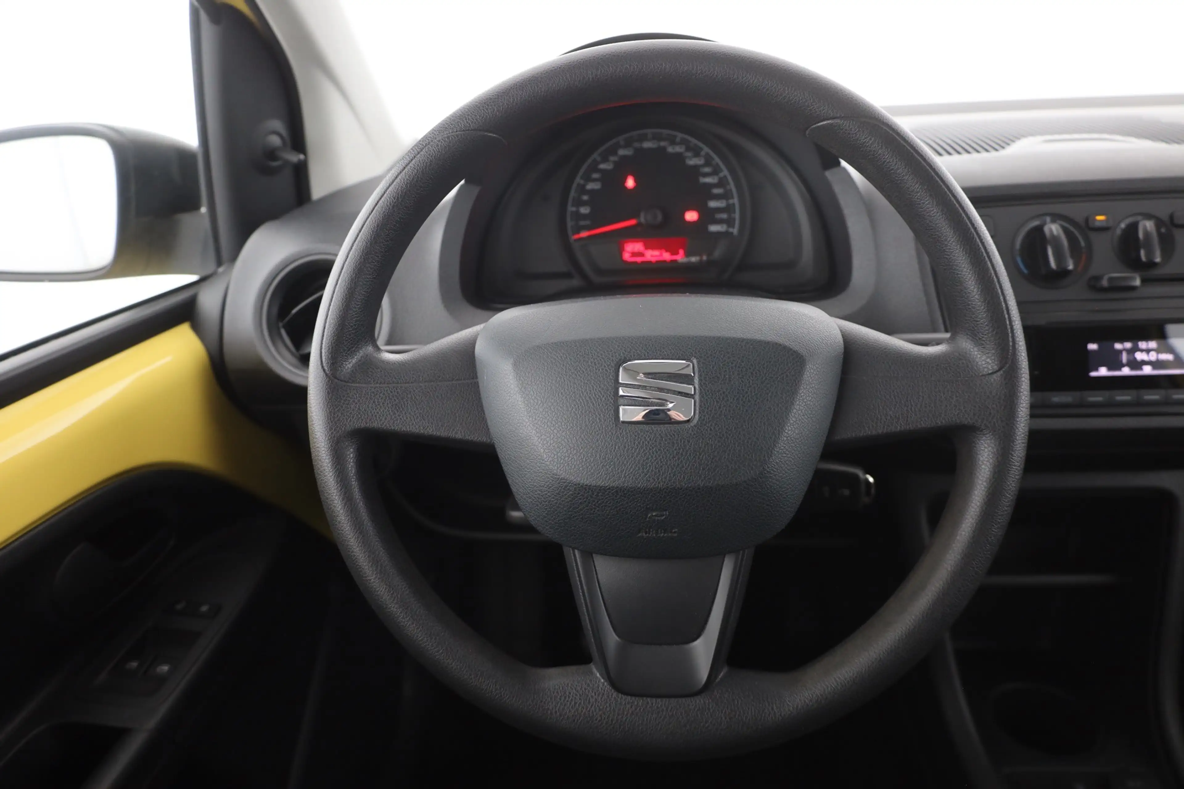 SEAT Mii 1.0 MPI Reference Klima AUX — photo 13
