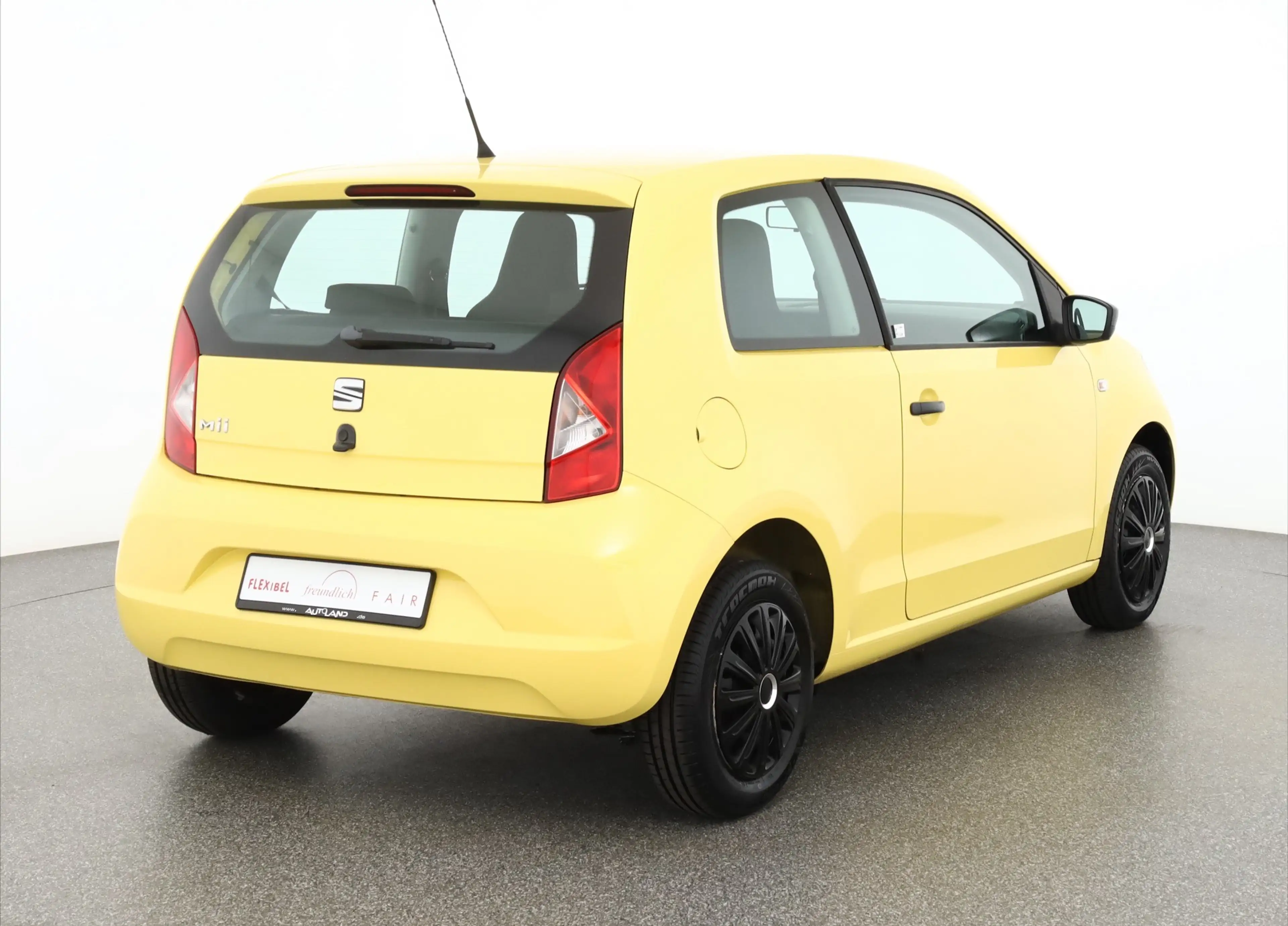 SEAT Mii 1.0 MPI Reference Klima AUX — photo 5
