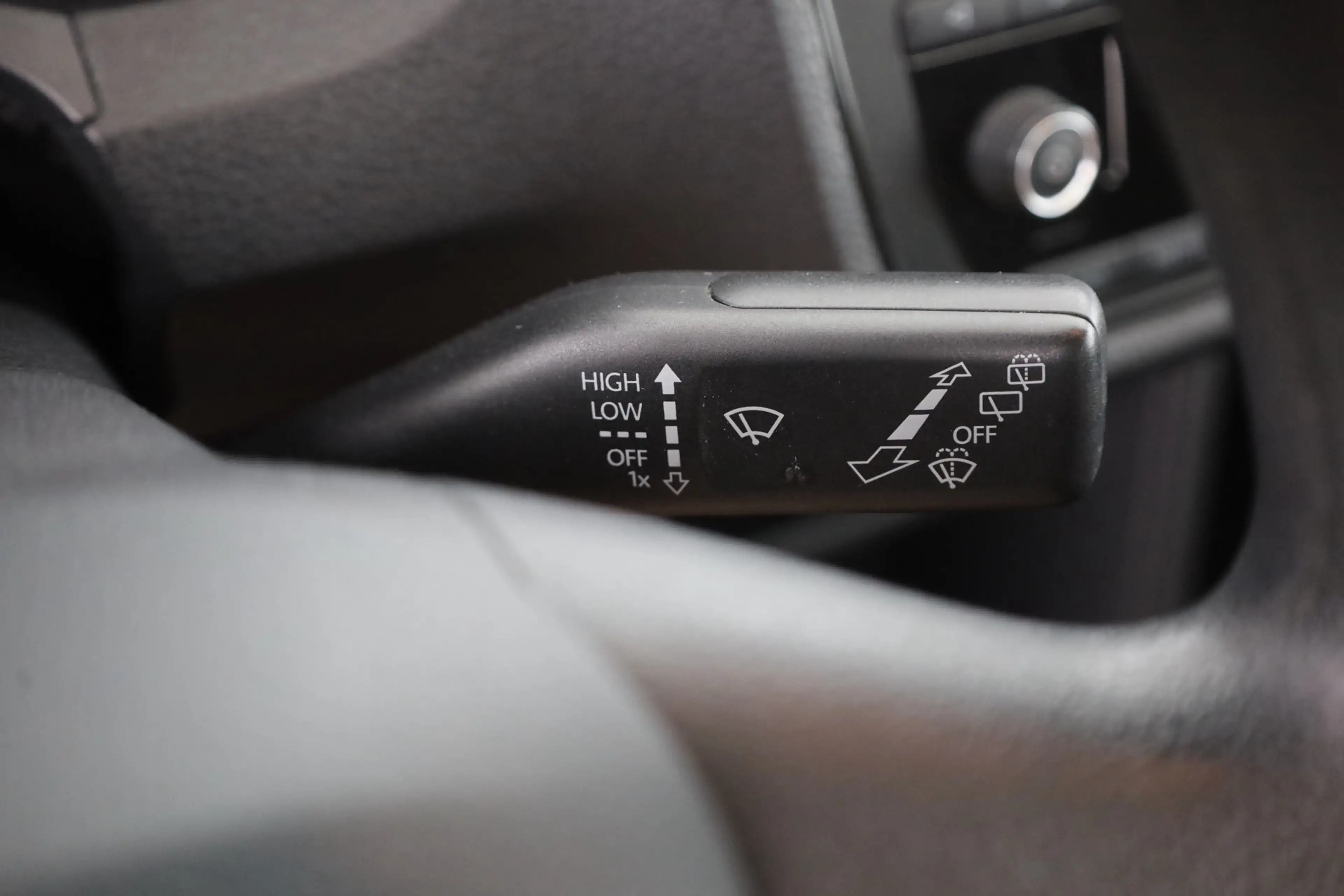 SEAT Mii 1.0 MPI Reference Klima AUX — photo 15