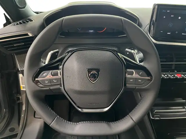 Peugeot 2008 view 12