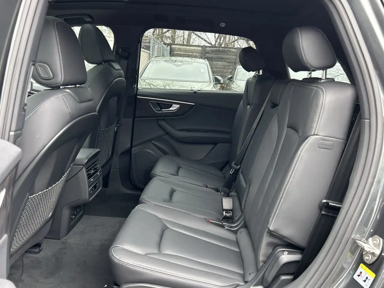 Audi Q7 снимка Audi Q7