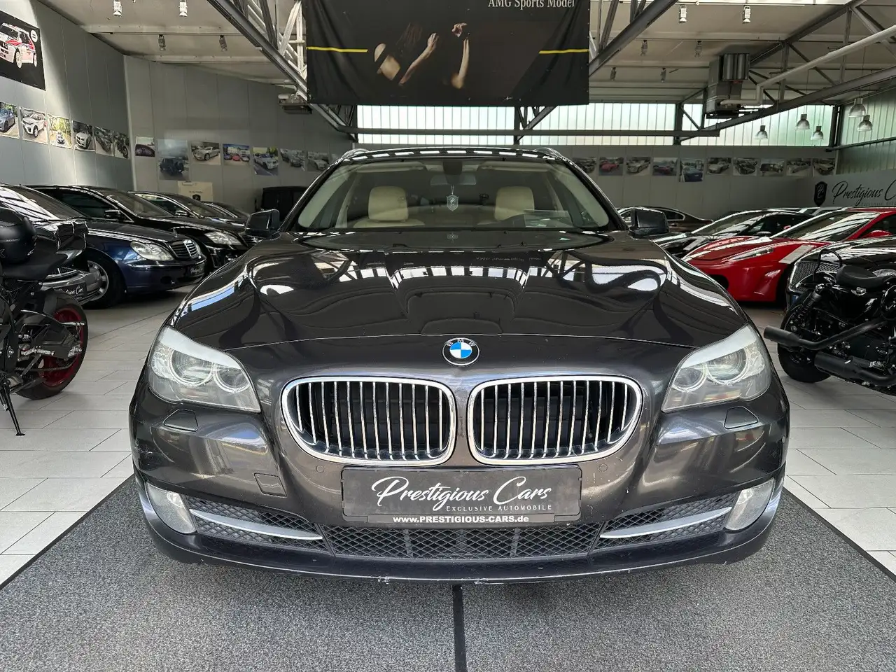 BMW 525