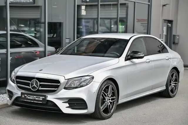 Mercedes-Benz E-Class view 2