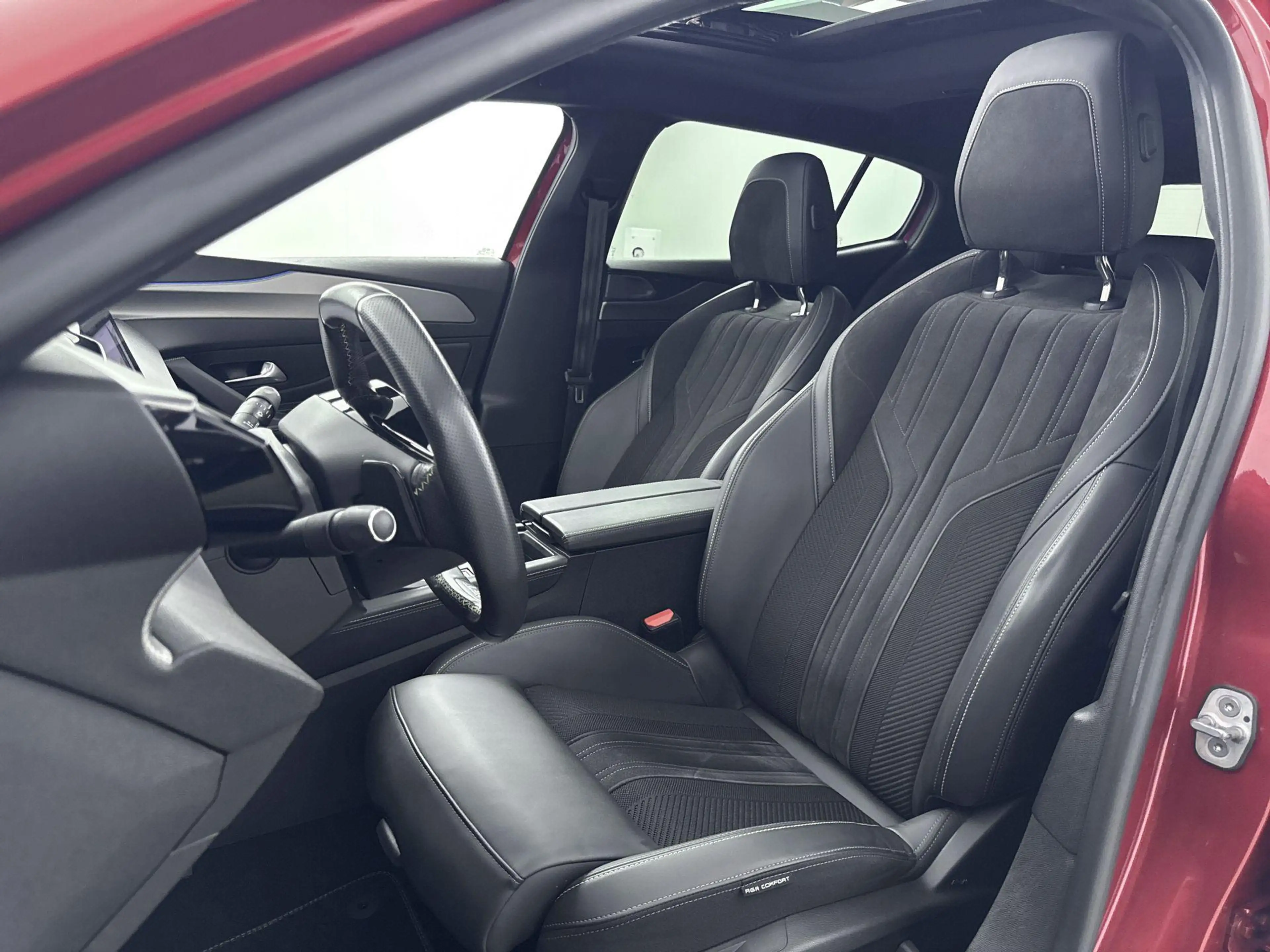 Peugeot 408 225pk Automaat HYbrid GT First Edition | Schuifdak — photo 14