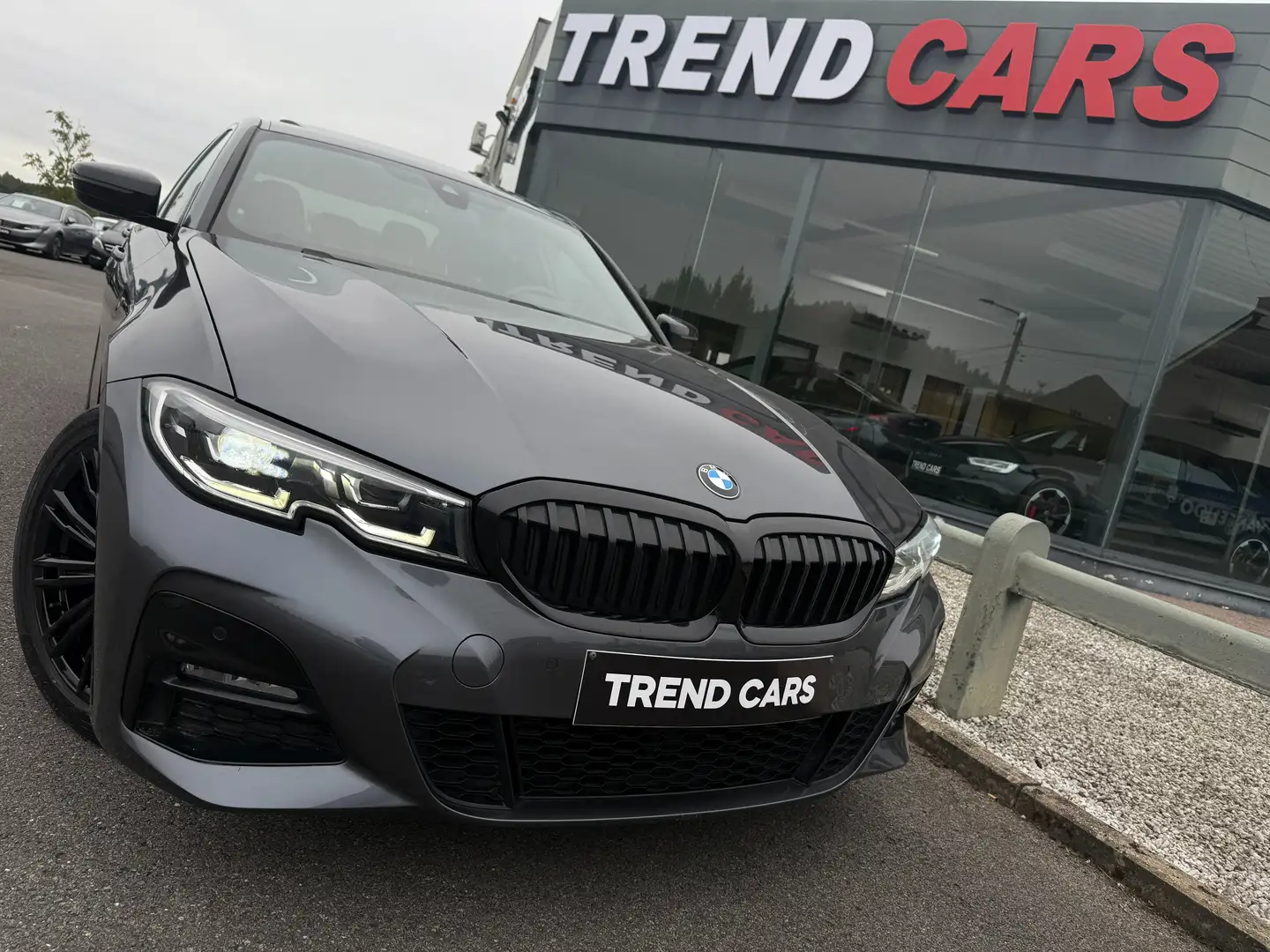 BMW 318 d AUT. PACK M SHADOW LINE  CUIR FULL LED AMBIAN Gris - 1