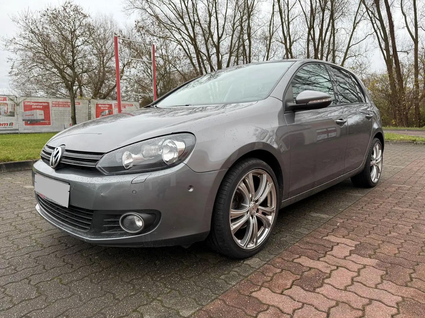 Volkswagen Golf VI 1.4TSI Team Klima TÜV neu Grau - 2